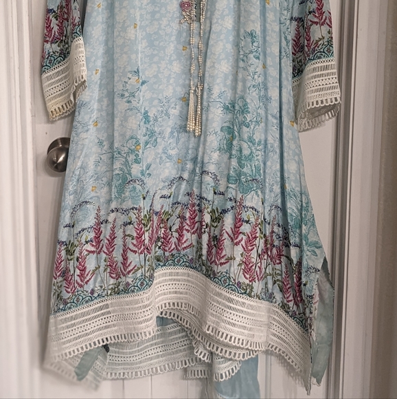 Pakistani designer Farah Talib Aziz luxe silk 2 pc in medium - Picture 4 of 8